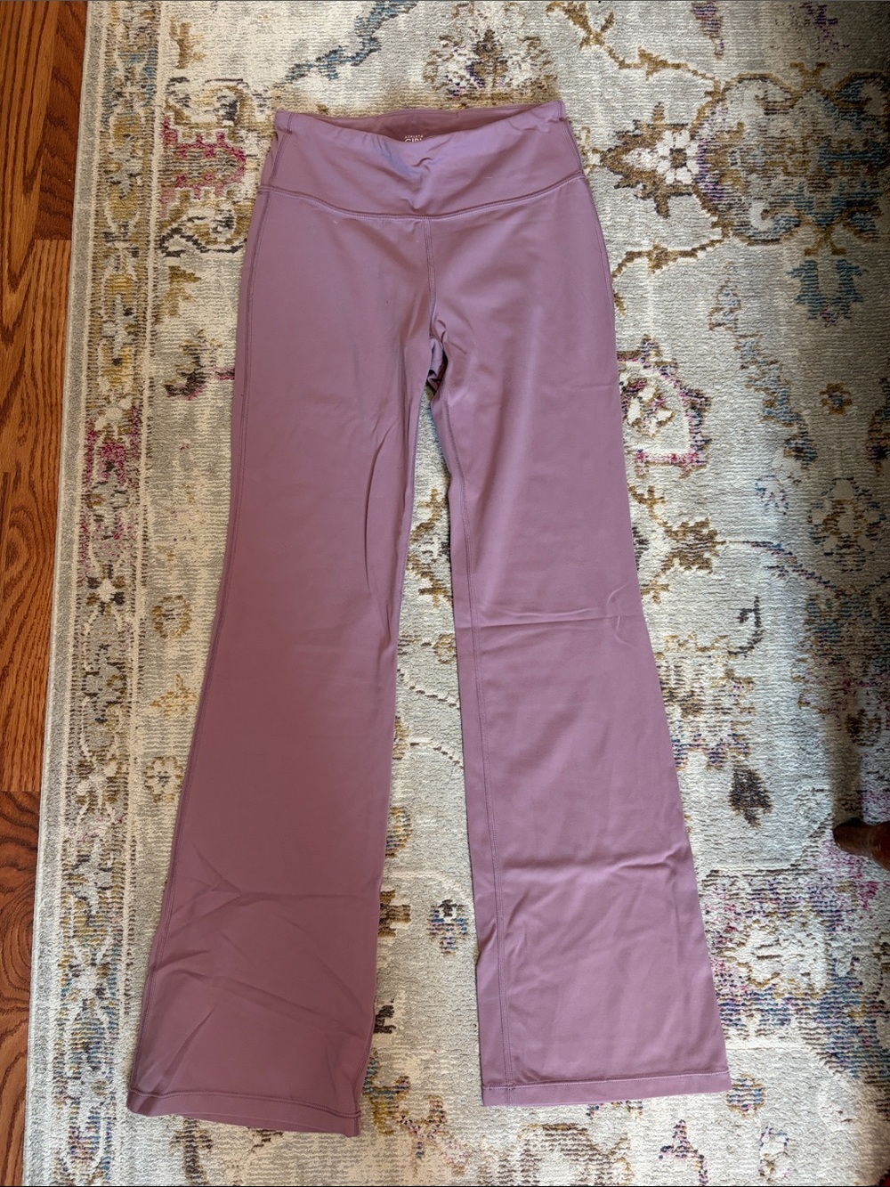 Athleta high rise chit chat flair pant XL/14 Mauve Flared Yoga Pants